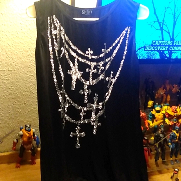 Black silver top - Picture 1 of 1